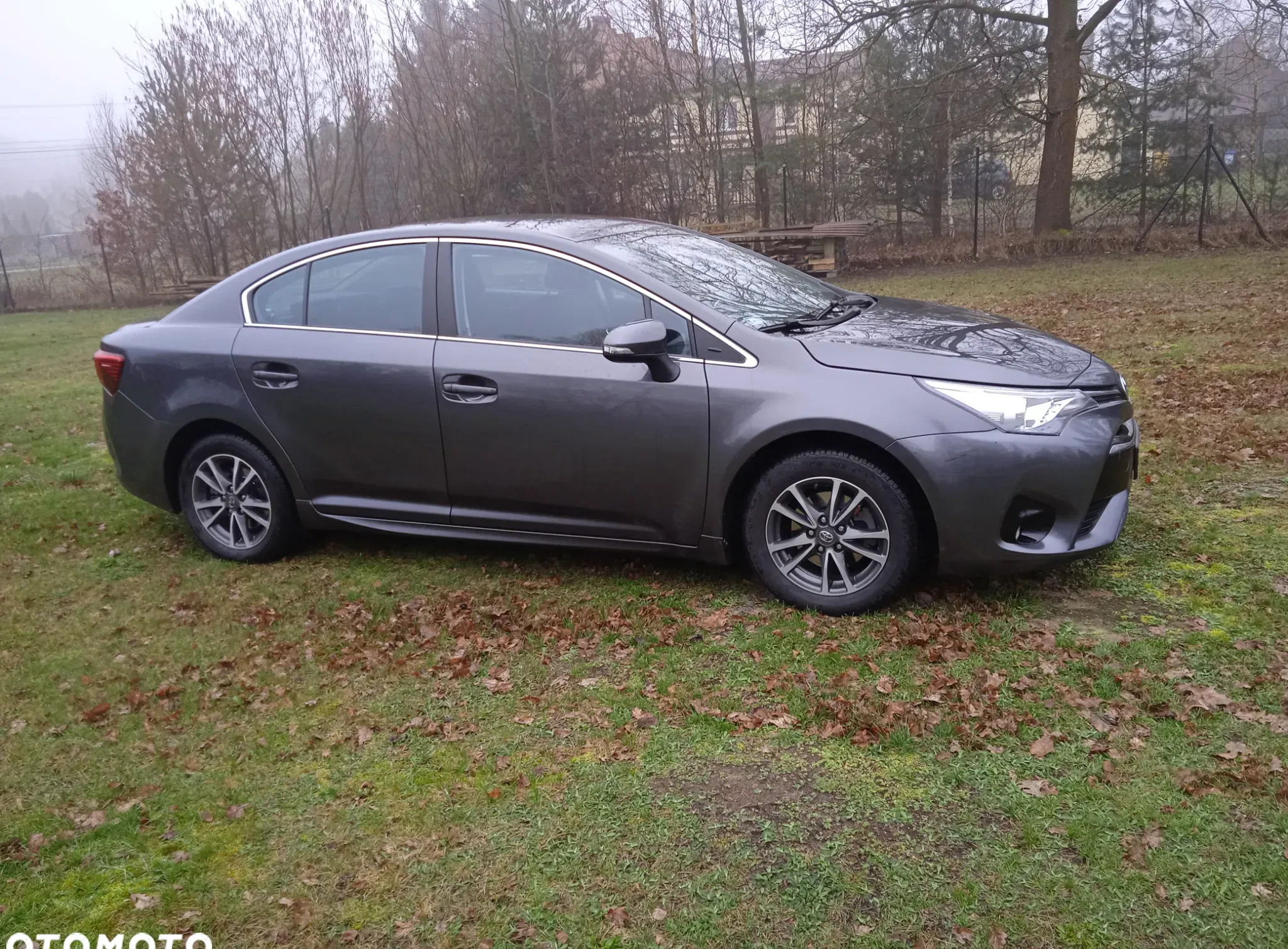 samochody osobowe Toyota Avensis cena 79000 przebieg: 43000, rok produkcji 2017 z Zelów